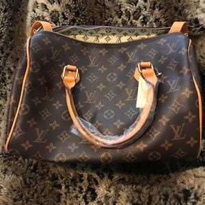 Womens purse